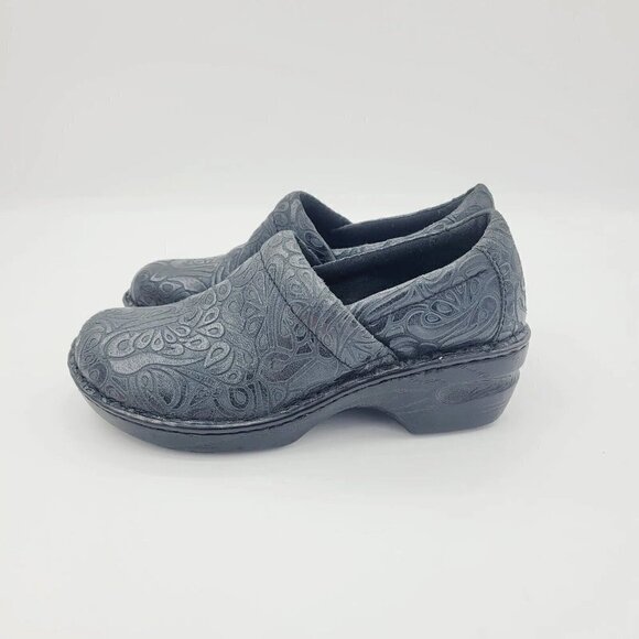 BOC Born Concept Black Leather Slip On Embossed Clogs Women's BC4630 Size 8 / 39 - Picture 3 of 12